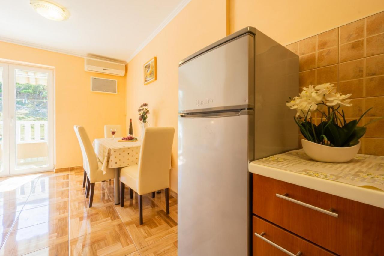 Apartament Kustic At The Beach Metajna Zewnętrze zdjęcie